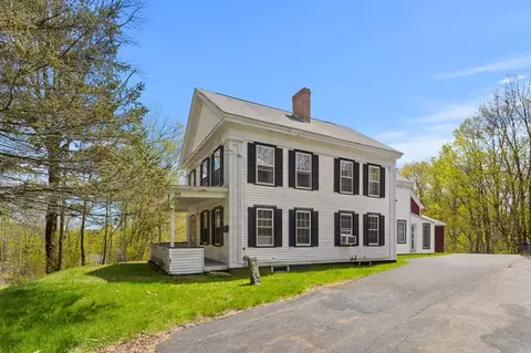90 Mechanic St, Barre, MA 01005
