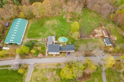 85 Forest St, Dunstable, MA 01827 photo 39