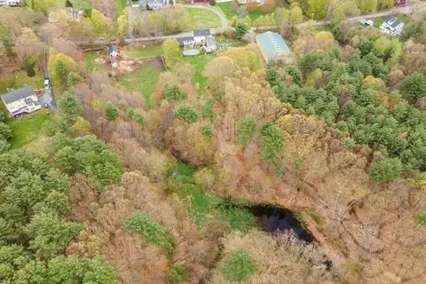85 Forest St, Dunstable, MA 01827 photo 38