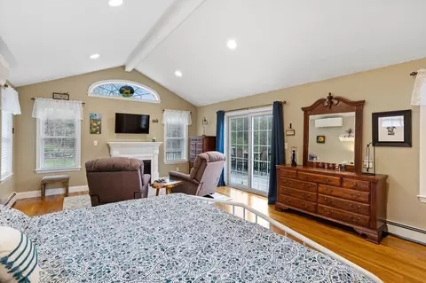 85 Forest St, Dunstable, MA 01827 photo 21