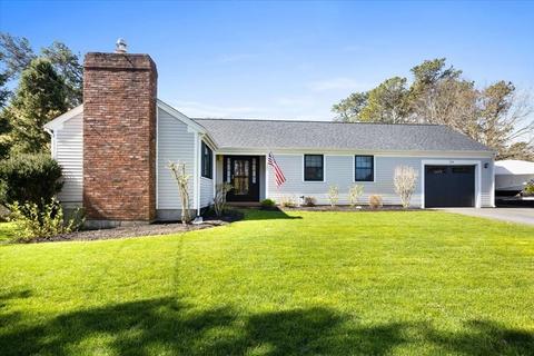 29 White Rock Rd, Yarmouth, MA 02675