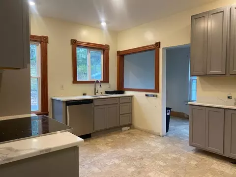 124 Prospect St, Athol, MA 01331 photo 5