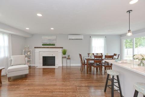 46 Crest Rd, Framingham, MA 01702 photo 2