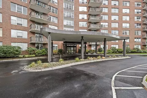 280 Boylston St #313, Newton, MA 02459
