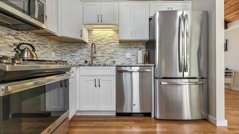 102 Lakeside Dr E, Barnstable, MA 02632 photo 7