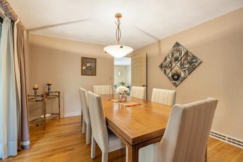 5 Powers Ct, Lexington, MA 02421 photo 10