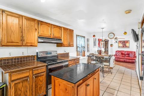 62 Wall St, Worcester, MA 01604 photo 11