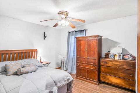 62 Wall St, Worcester, MA 01604 photo 13