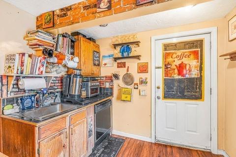 62 Wall St, Worcester, MA 01604 photo 31
