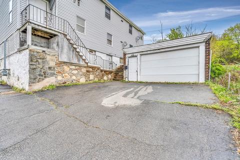 62 Wall St, Worcester, MA 01604 photo 2