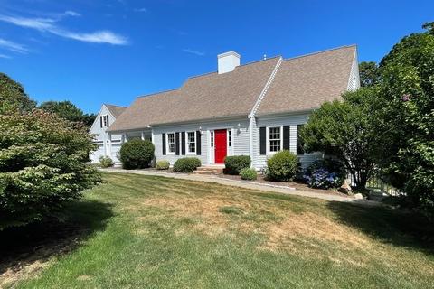 674 Route 6a, Yarmouth, MA 02675