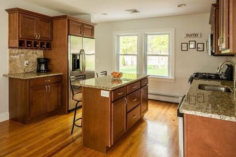 45 Cape Rd, Mendon, MA 01756 photo 5