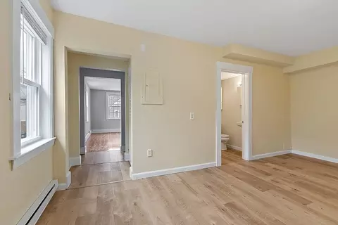 39 E Broadway, Gardner, MA 01440 photo 14