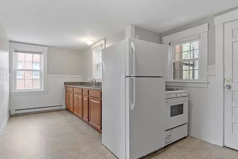 39 E Broadway, Gardner, MA 01440 photo 8