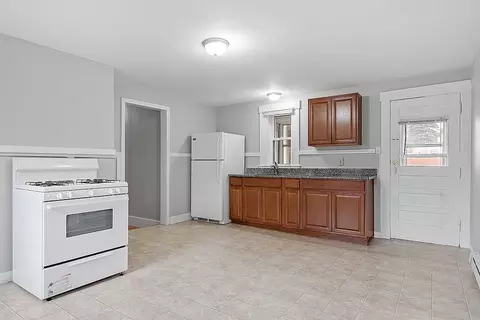 39 E Broadway, Gardner, MA 01440 photo 21