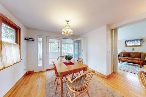 41 Youngs Rd, Dedham, MA 02026 photo 7