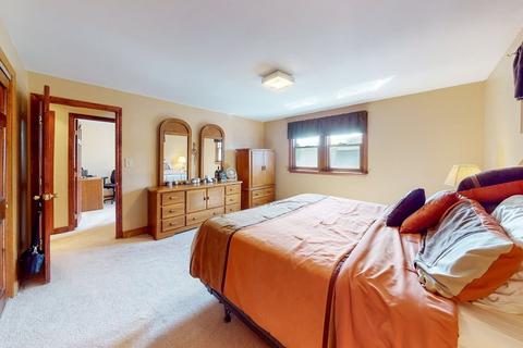 41 Youngs Rd, Dedham, MA 02026 photo 26