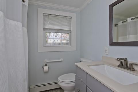 30 Endicott St, Springfield, MA 01118 photo 21