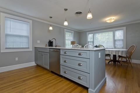 30 Endicott St, Springfield, MA 01118 photo 7