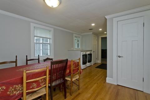 30 Endicott St, Springfield, MA 01118 photo 5