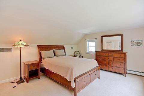 62 Forest St, Worcester, MA 01609 photo 20