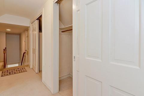 62 Forest St, Worcester, MA 01609 photo 23