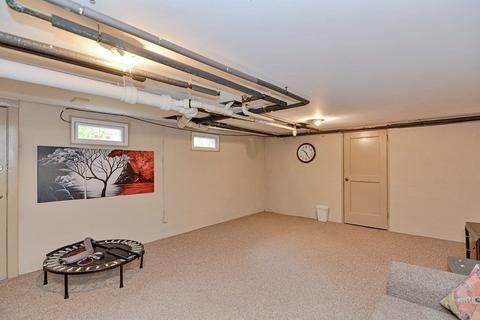 62 Forest St, Worcester, MA 01609 photo 30