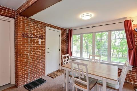 62 Forest St, Worcester, MA 01609 photo 17