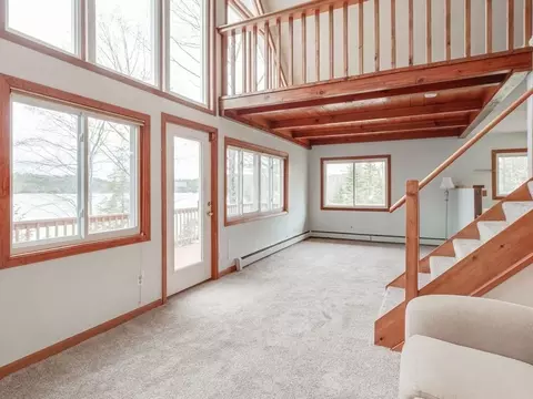 35 Noel Dr, Ashburnham, MA 01430 photo 8
