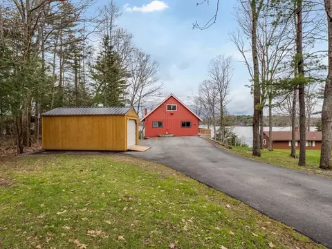 35 Noel Dr, Ashburnham, MA 01430 photo 2