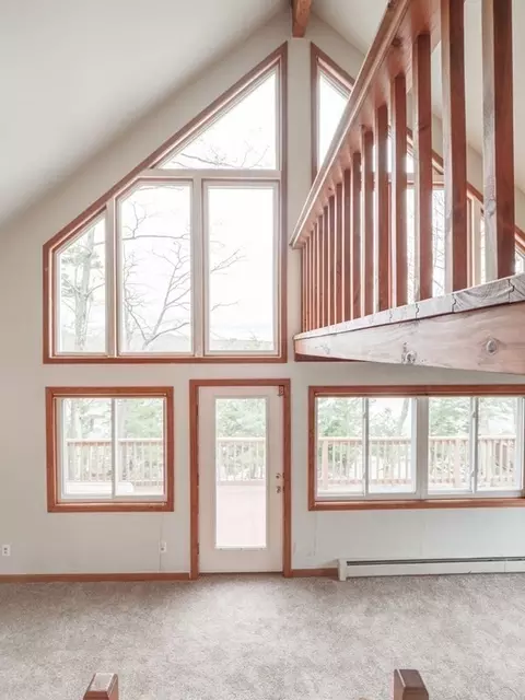 35 Noel Dr, Ashburnham, MA 01430 photo 11