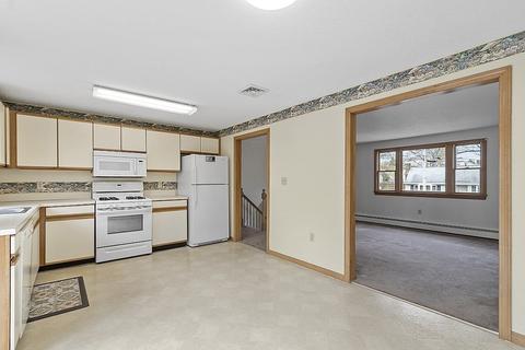 4 Park Ave, Dracut, MA 01826 photo 10