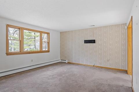 4 Park Ave, Dracut, MA 01826 photo 5