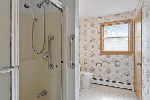 4 Park Ave, Dracut, MA 01826 photo 12