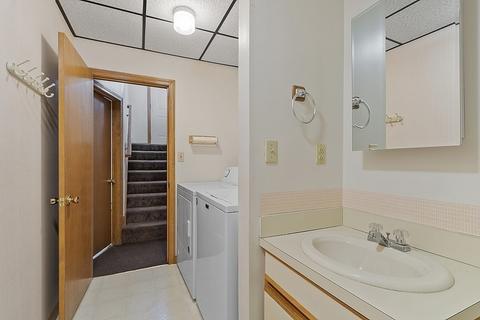 4 Park Ave, Dracut, MA 01826 photo 22