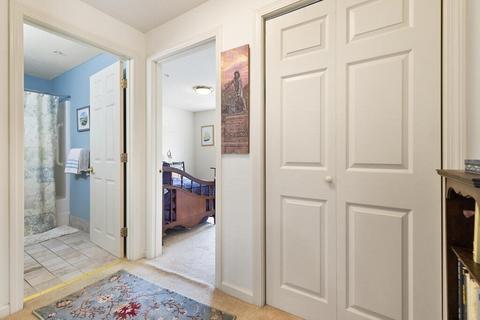 2 Ocean Ave #2N, Gloucester, MA 01930 photo 18