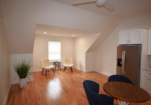 10 Diamond Oaks Blvd # 1, Kingston, NH 03848