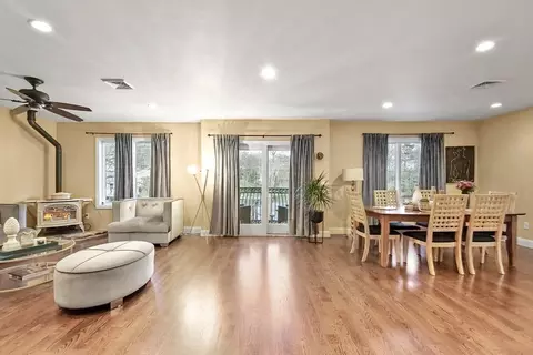 8 Pebble Beach Rd, Webster, MA 01570 photo 34