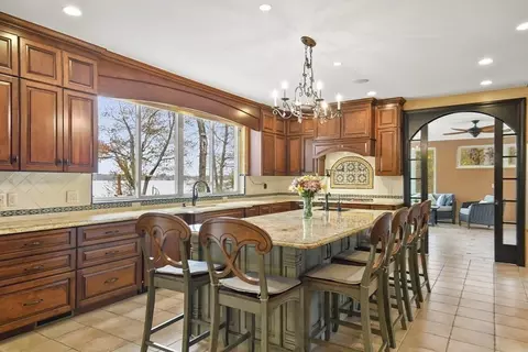 8 Pebble Beach Rd, Webster, MA 01570 photo 12