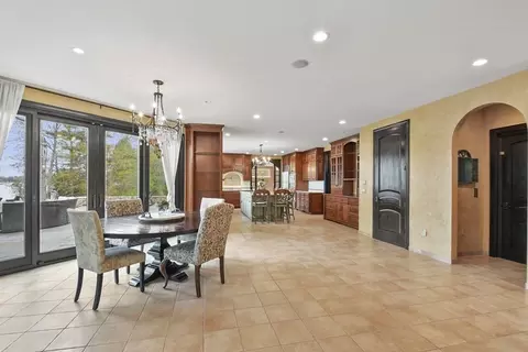 8 Pebble Beach Rd, Webster, MA 01570 photo 10