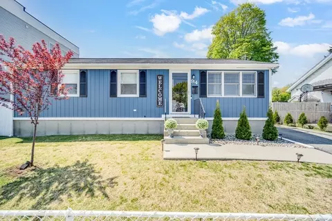 94 Ducharme Ave, Chicopee, MA 01013