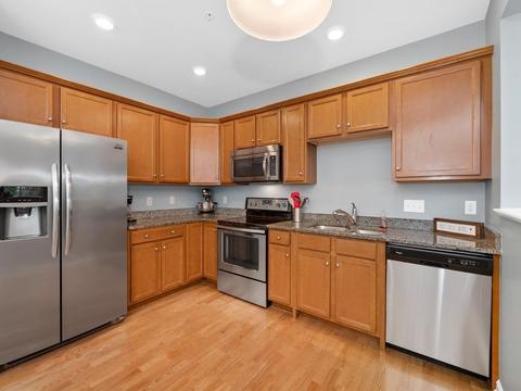 7 Augustus Ct #1002, Reading, MA 01867 photo 7