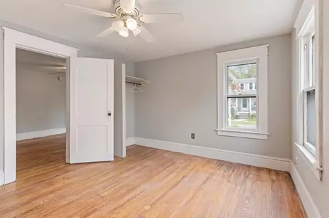 62 Eddy St, Springfield, MA 01104 photo 17