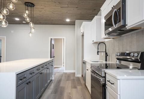 68 Thomas St, Fall River, MA 02723 photo 9