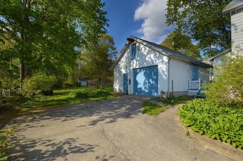 20 Bugbee St, Plainville, MA 02762 photo 5