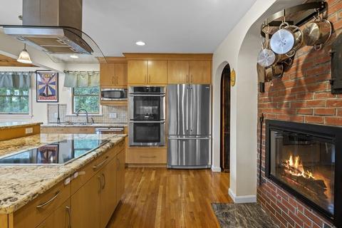 14 Ledge Ln, Gloucester, MA 01930 photo 7