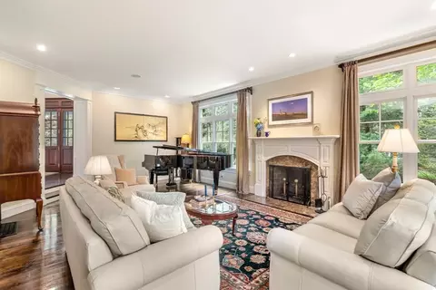 9 Drumlin Rd, Weston, MA 02493 photo 4