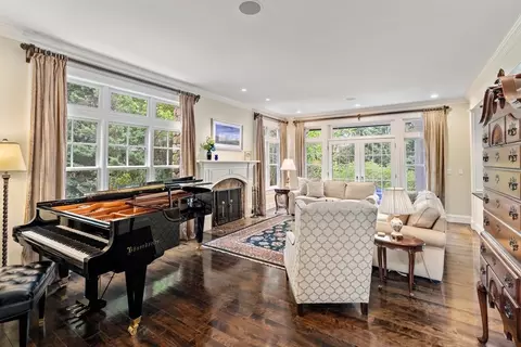 9 Drumlin Rd, Weston, MA 02493 photo 3