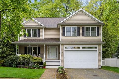 18 Sanderson Rd, Waltham, MA 02451