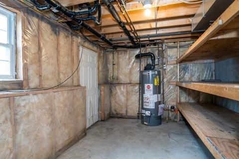 82 Arnold Ave, Springfield, MA 01119 photo 32